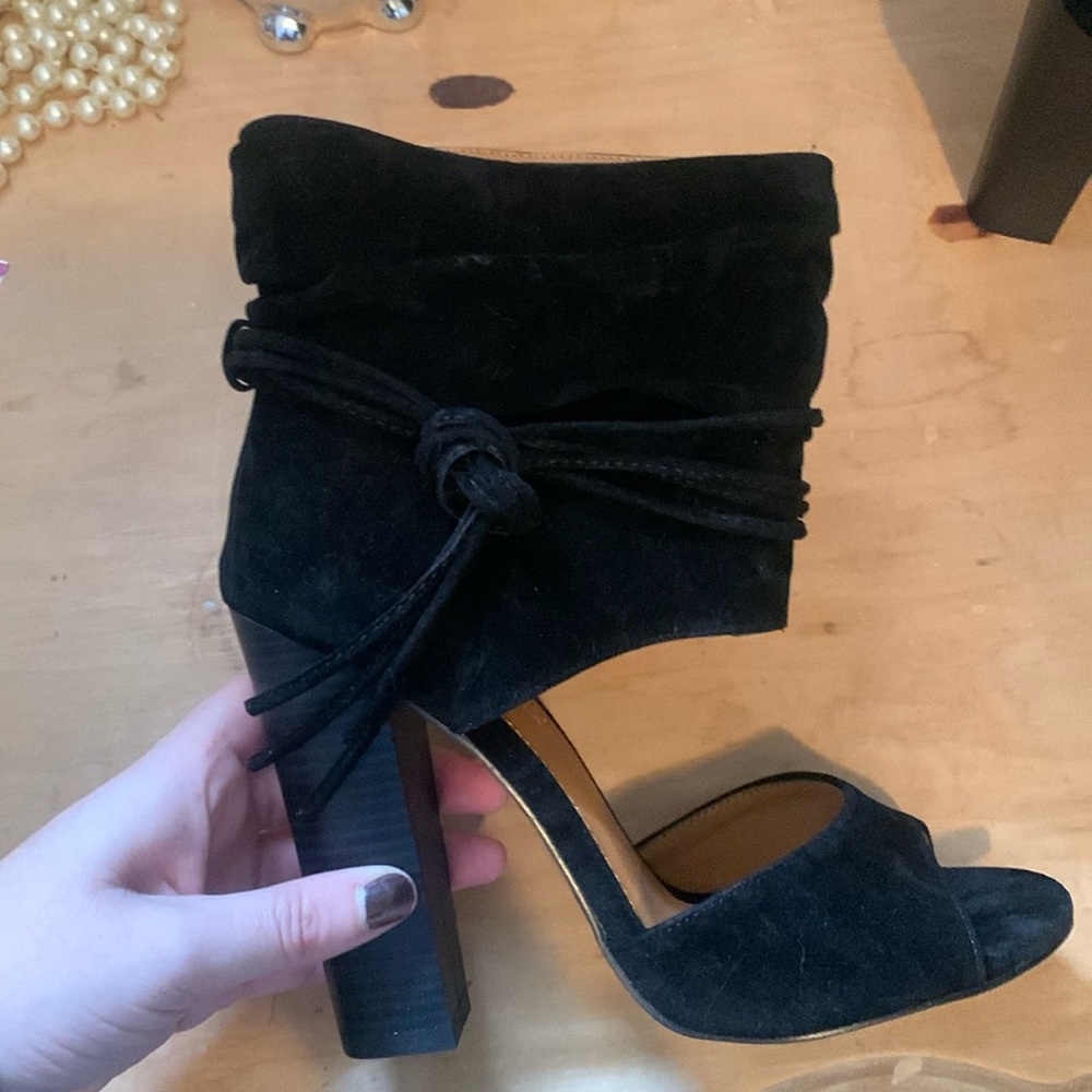 Never worn cute heels